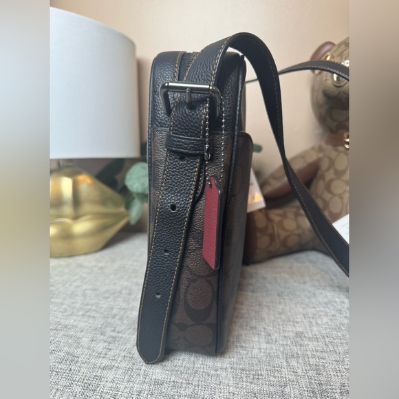 $179 COACH MEN’S HUDSON  Crossbody 21 Bag In Signature Varsity Stripe - Picture 5 of 7